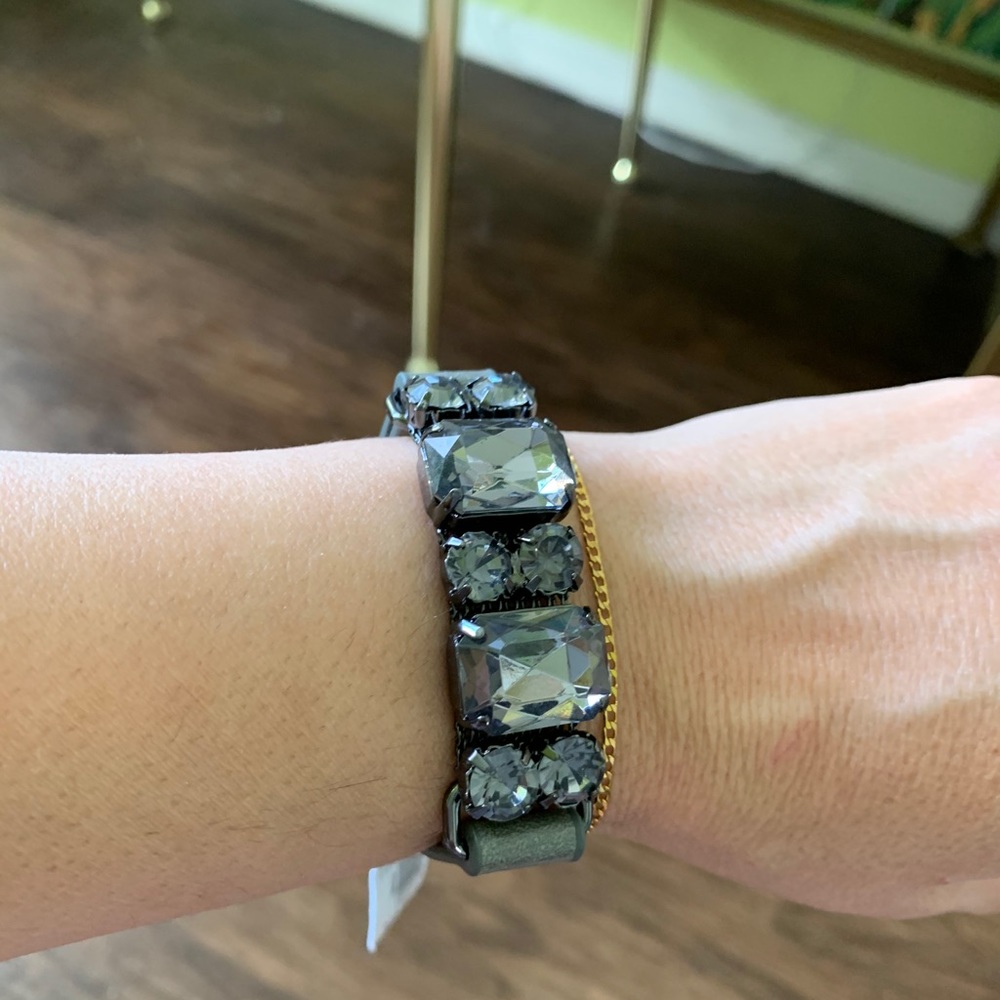 The limited leather and stone bracelet